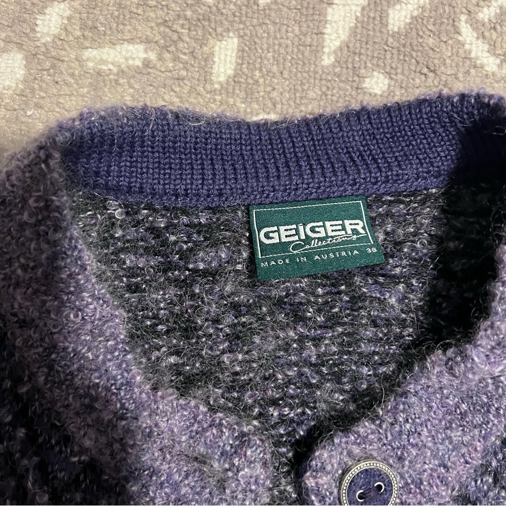 Geiger 100% Pure New Wool Button Down Cardigan Purple Marled Size 38 M - Picture 3 of 9